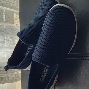 Women's skechers